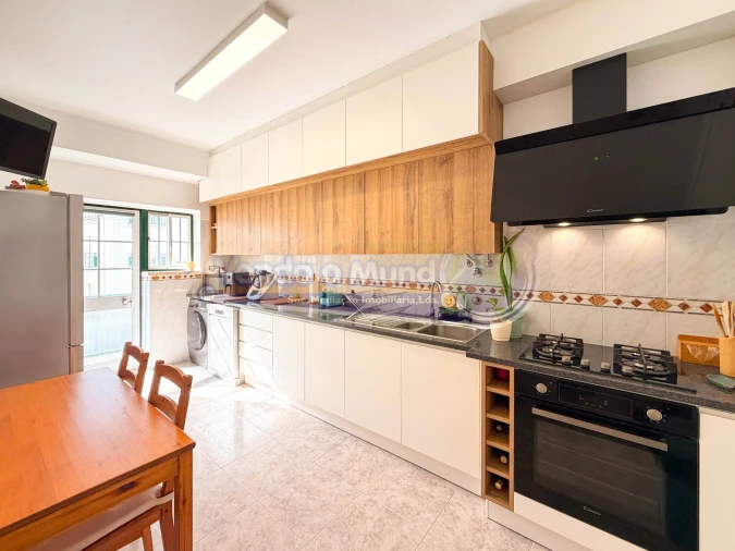 Apartamento T3 para Venda em Samora Correia Foto 5