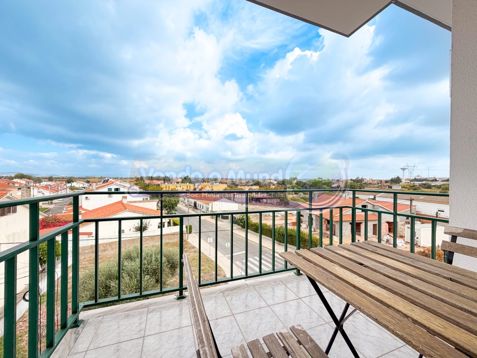 Apartamento T3 para Venda em Samora Correia Foto 1