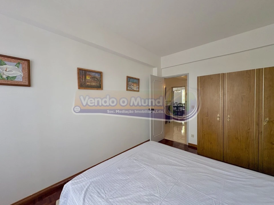 Apartamento T3 para Venda em Vila Franca de Xira Foto 10