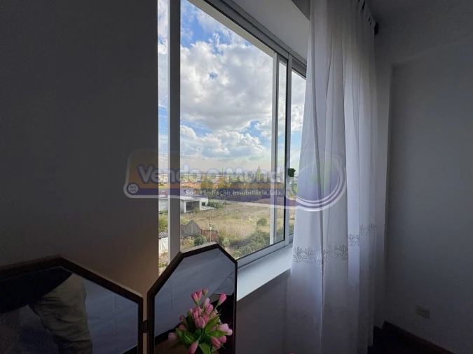 Apartamento T3 para Venda em Vila Franca de Xira Foto 9