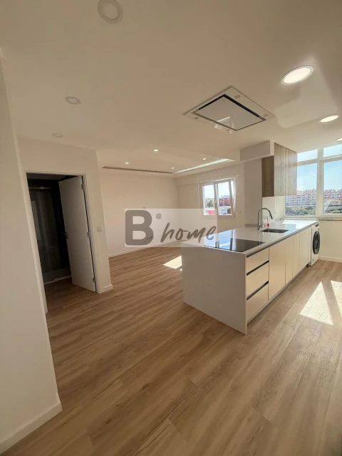 Apartamento T1 para Venda em Amora