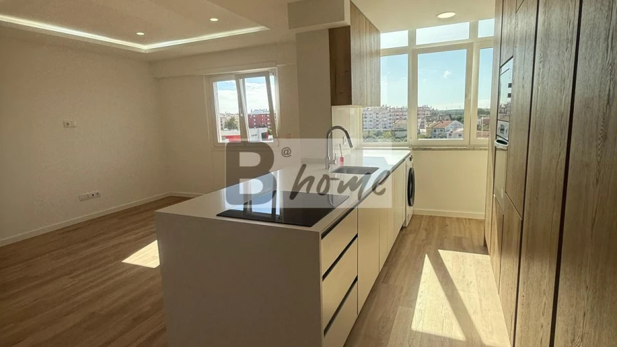 Apartamento T1 para Venda em Amora