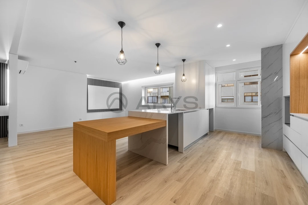 Apartamento T3 para Venda em Braga (São José de São Lázaro e São João do Souto) Foto 1