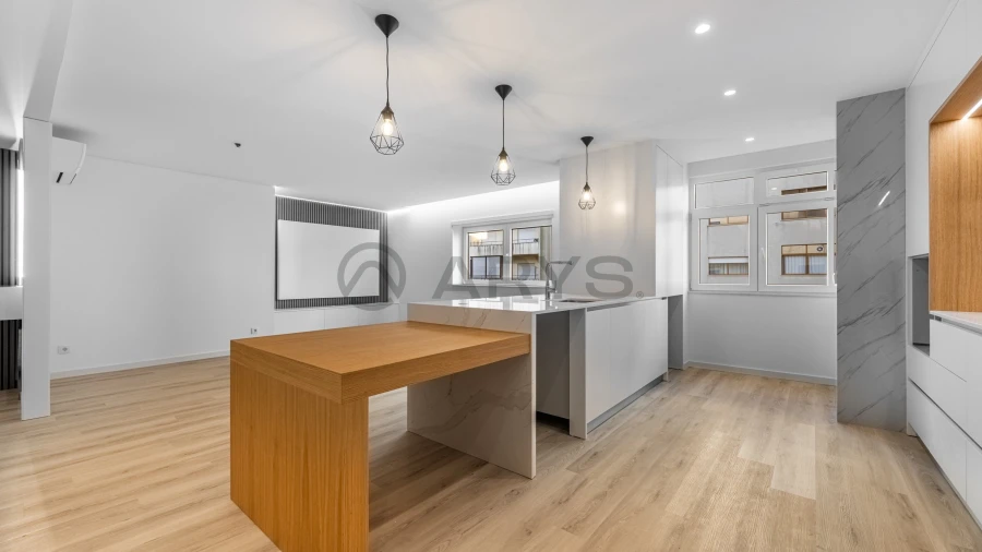 Apartamento T3 para Venda em Braga (São José de São Lázaro e São João do Souto)