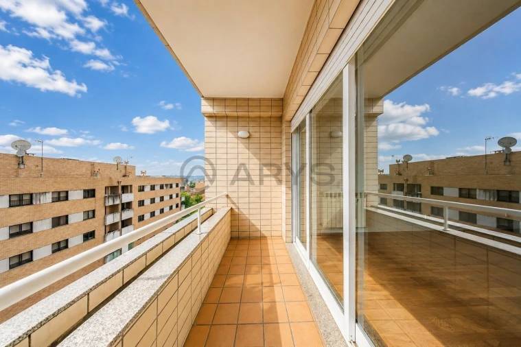 Apartamento T3 para Venda em Nogueira, Fraião e Lamaçães Foto 4