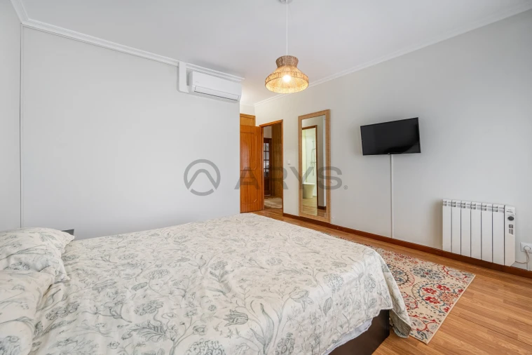 Apartamento T3 para Venda em Delães Foto 13