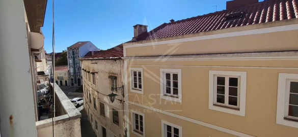 Moradia T3 para Venda em Nossa Senhora do Pópulo, Coto e São Gregório