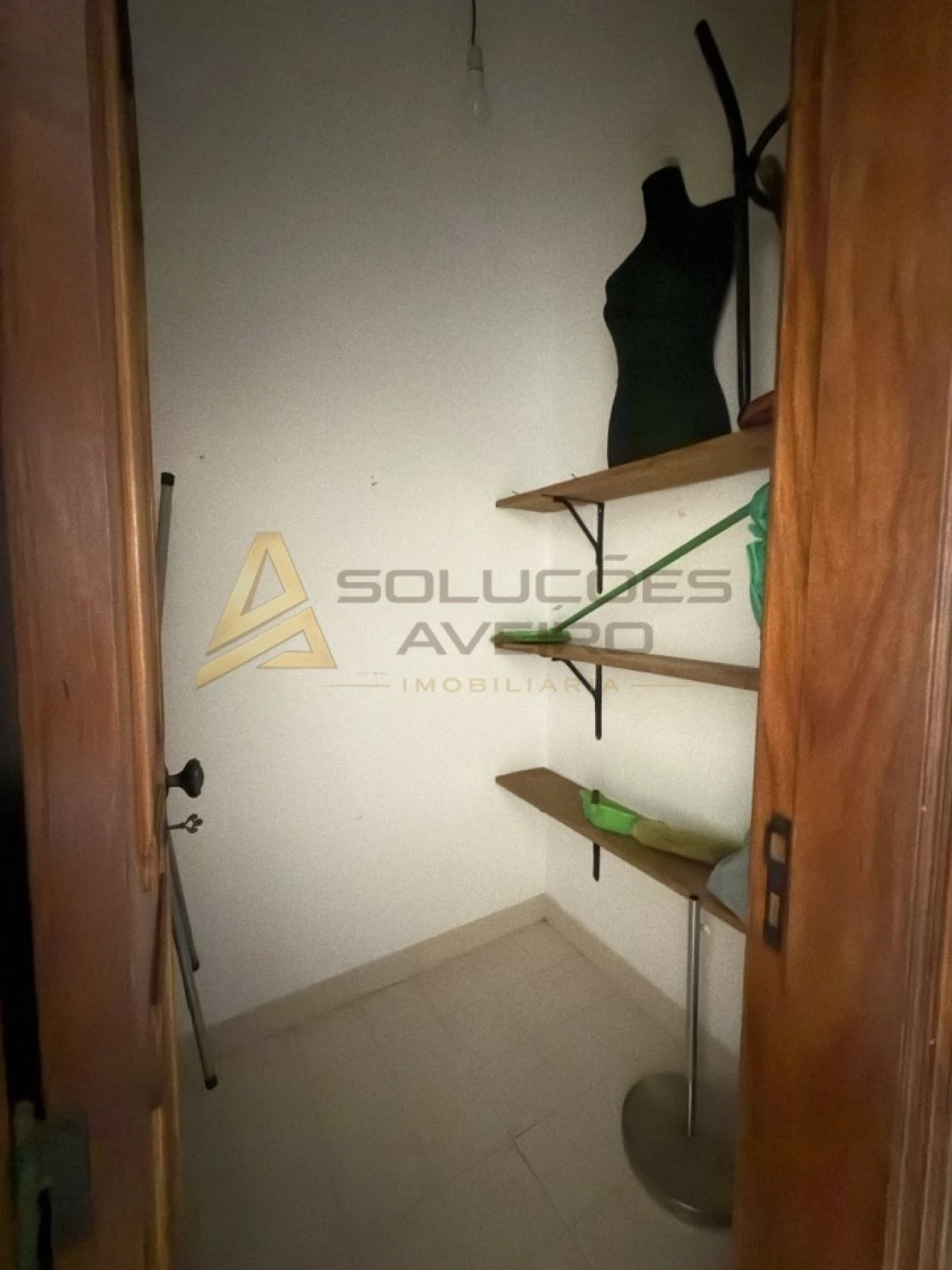 Apartamento T1 para Venda em Glória e Vera Cruz Foto 4