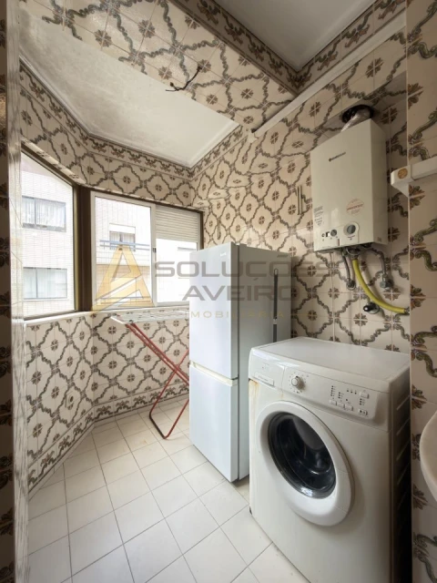 Apartamento T1 para Venda em Glória e Vera Cruz