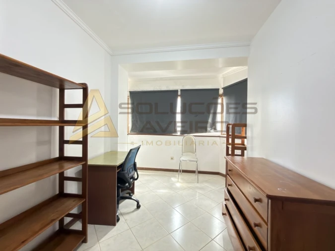 Apartamento T1 para Venda em Glória e Vera Cruz Foto 10