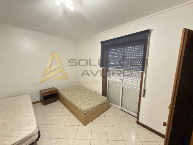 Apartamento T1 para Venda em Glória e Vera Cruz Foto 11