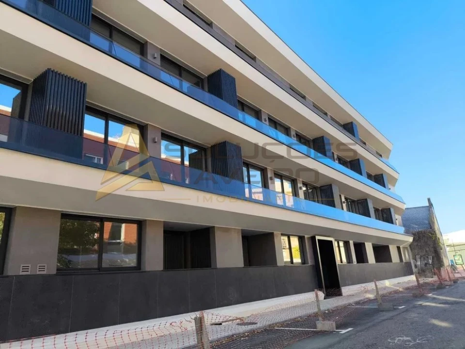 Apartamento T1 para Venda em Glória e Vera Cruz Foto 4
