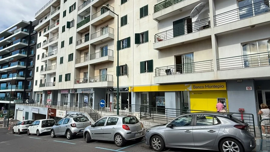 Negócio para Arrendamento em São Martinho