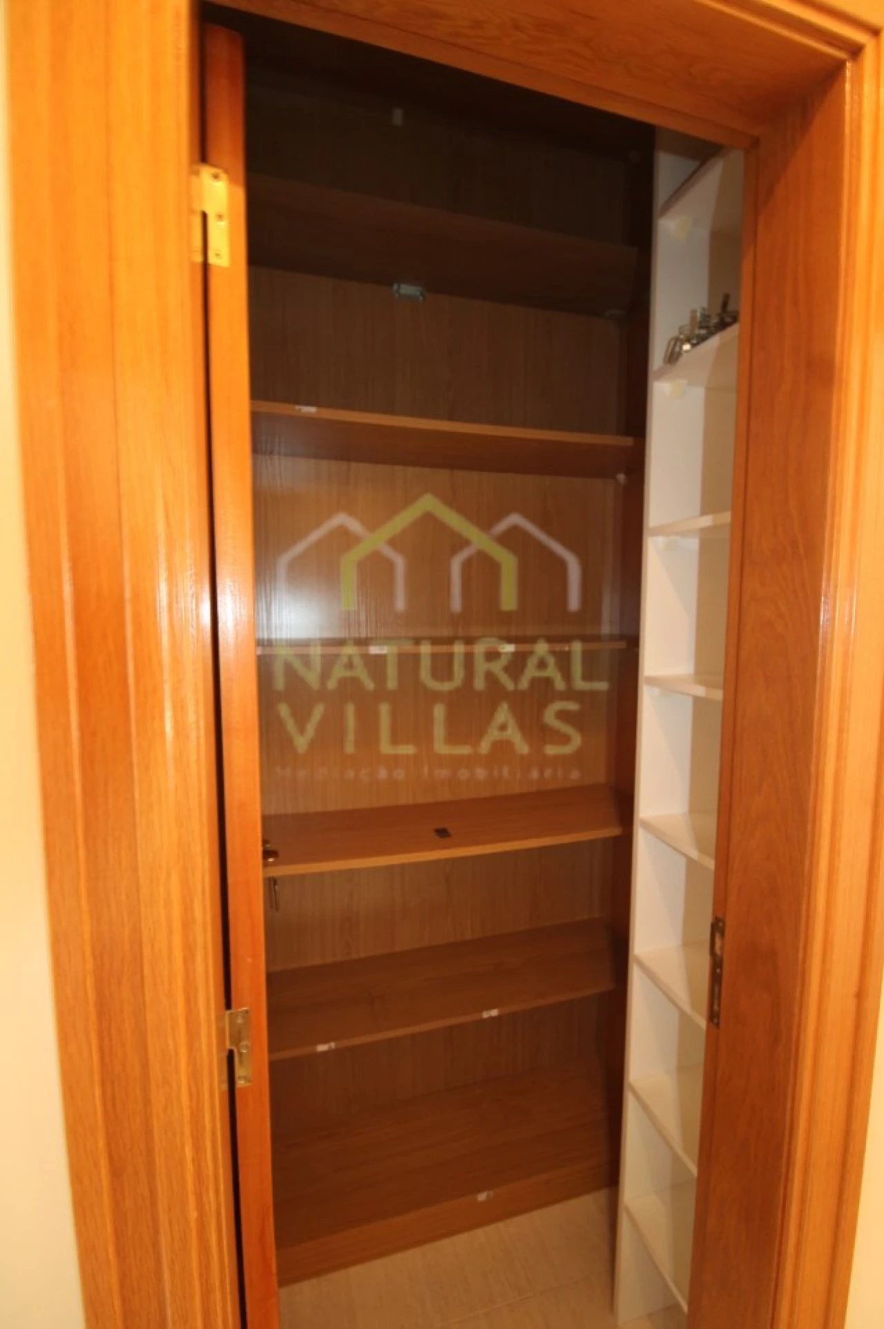 Apartamento T4 para Arrendamento em Faro (Sé e São Pedro) Foto 21