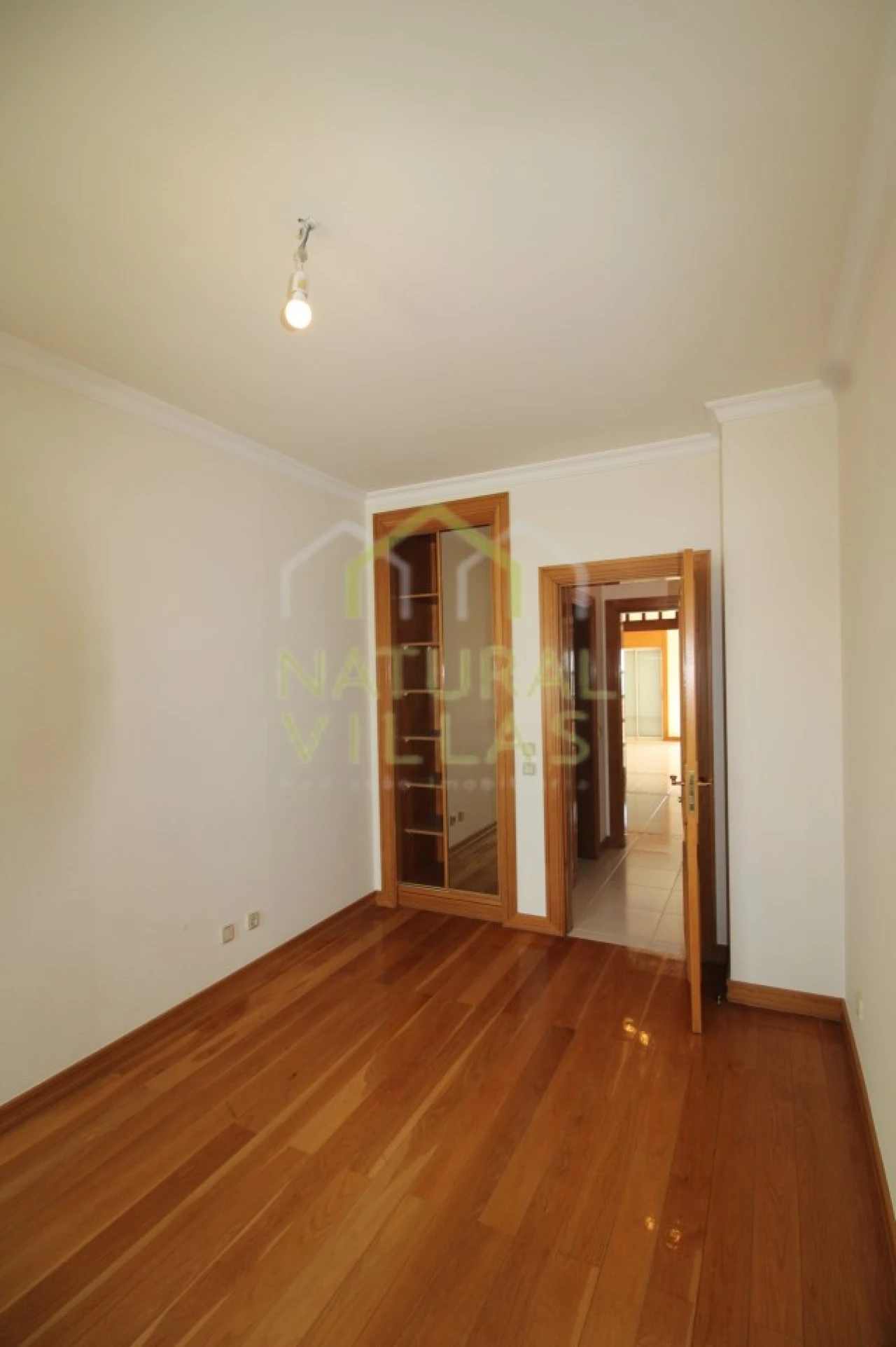 Apartamento T4 para Arrendamento em Faro (Sé e São Pedro) Foto 19