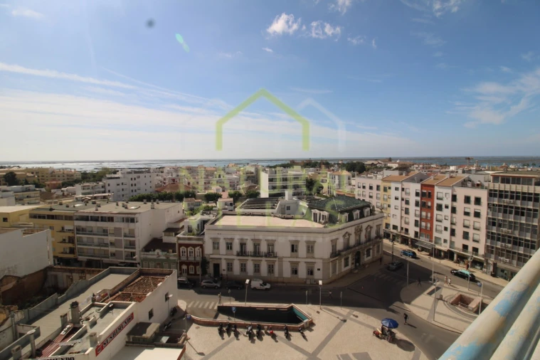 Apartamento T4 para Arrendamento em Faro (Sé e São Pedro) Foto 2