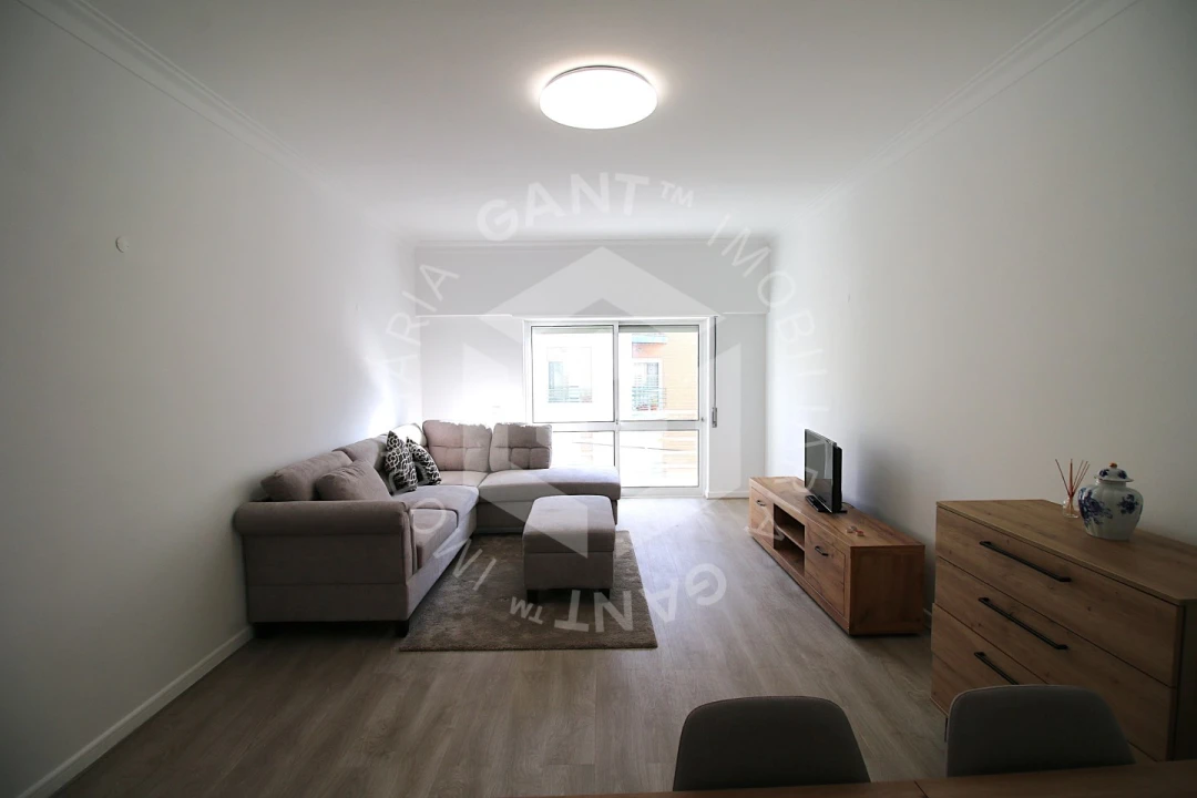 Apartamento T1 para Arrendamento em Costa da Caparica Foto 3