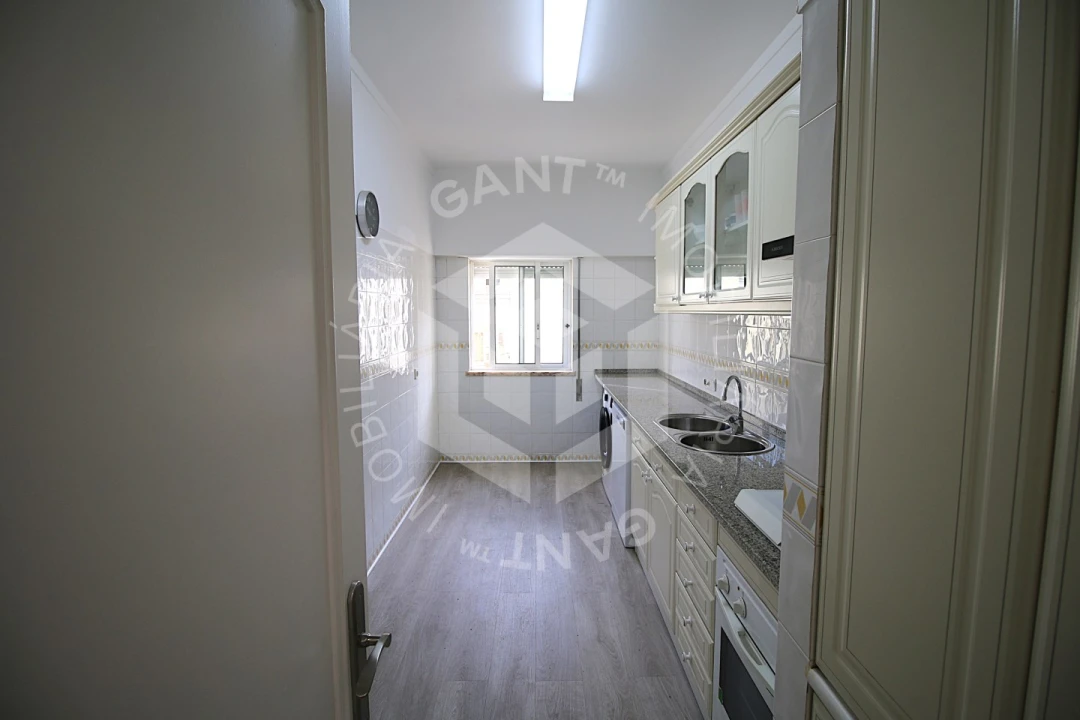 Apartamento T1 para Arrendamento em Costa da Caparica Foto 13