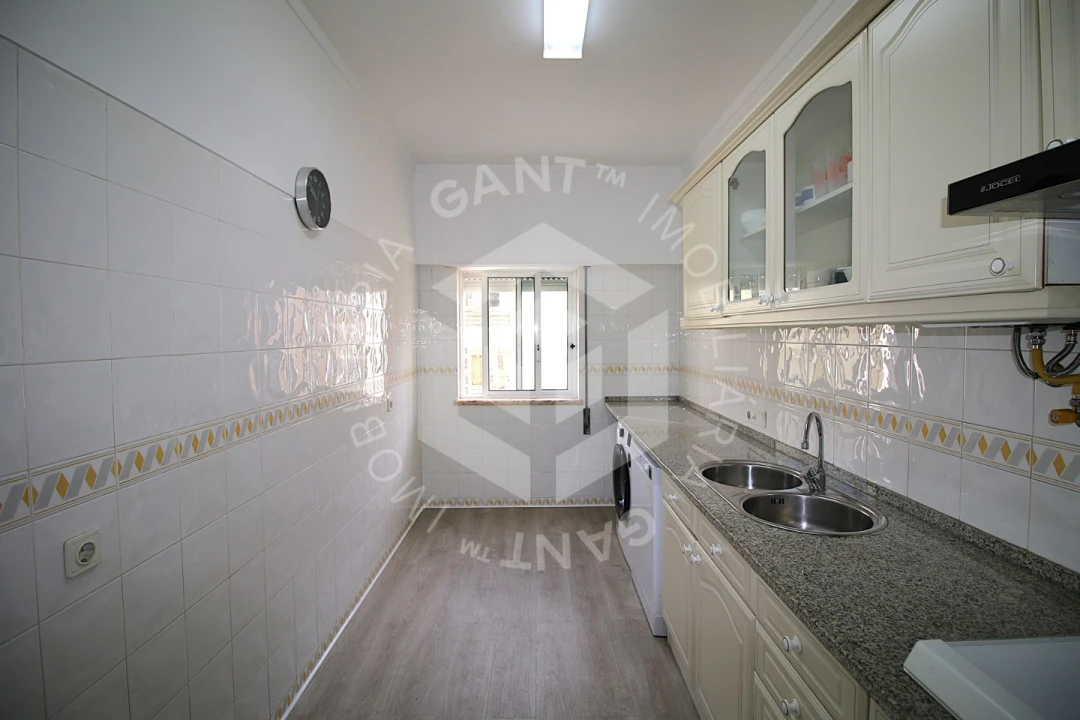 Apartamento T1 para Arrendamento em Costa da Caparica Foto 14
