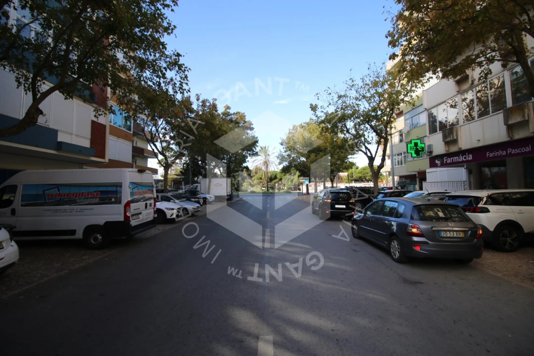 Apartamento T1 para Arrendamento em Costa da Caparica Foto 39