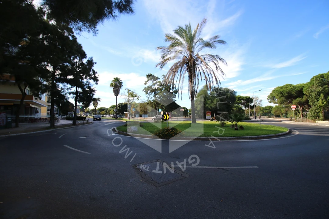 Apartamento T1 para Arrendamento em Costa da Caparica Foto 40