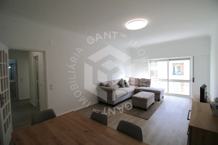 Apartamento T1 para Arrendamento em Costa da Caparica Foto 2