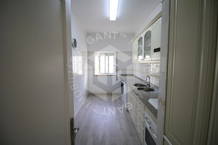 Apartamento T1 para Arrendamento em Costa da Caparica Foto 13