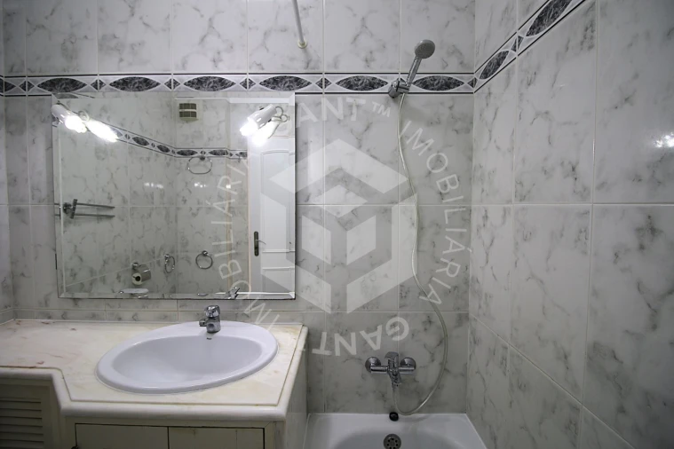 Apartamento T1 para Arrendamento em Costa da Caparica Foto 30