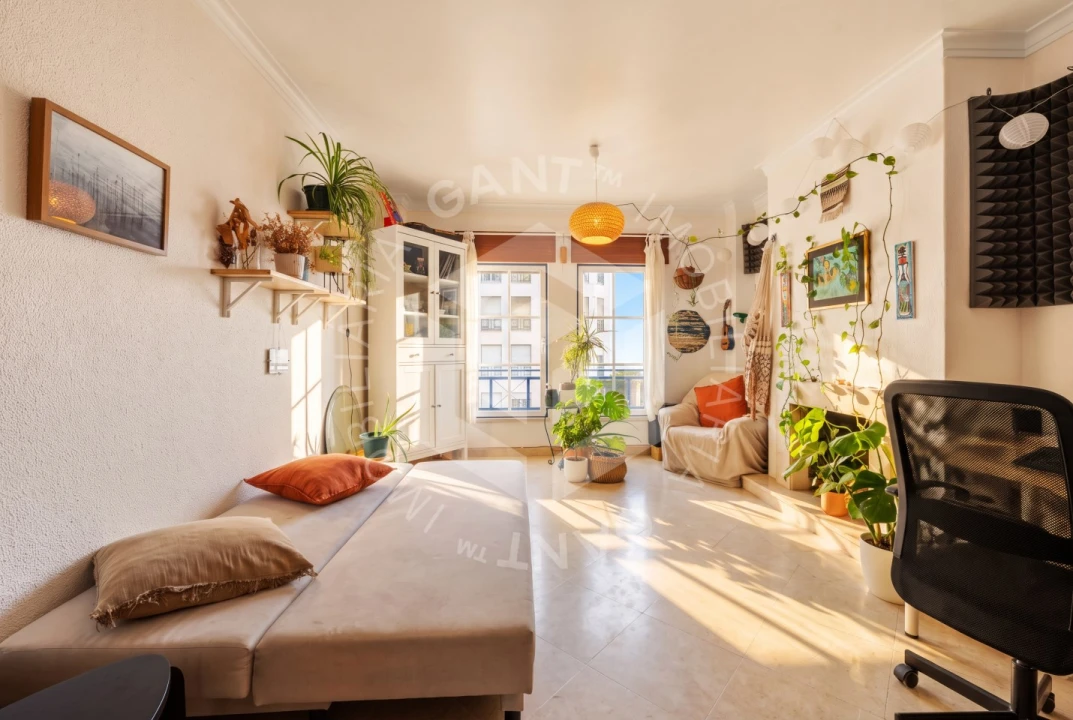 Apartamento T1 para Venda em Costa da Caparica Foto 1