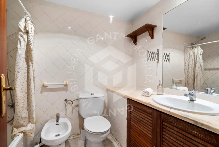 Apartamento T1 para Venda em Costa da Caparica Foto 9