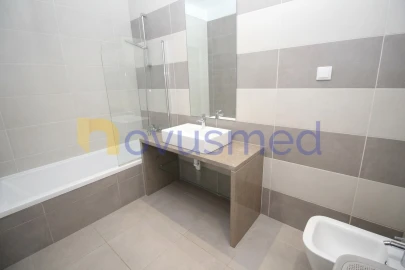 Apartamento T3 para Venda em Albufeira e Olhos de Água