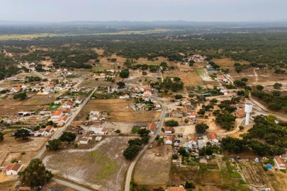 Moradia T3 para Venda em São Domingos e Vale de Água