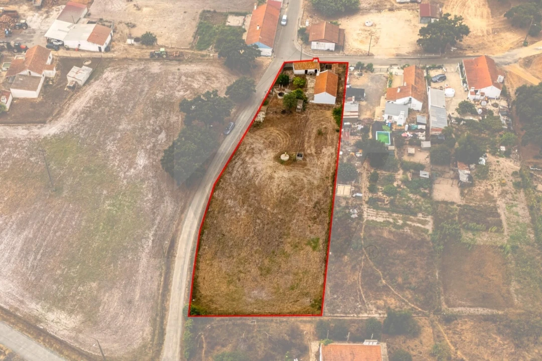 Moradia T3 para Venda em São Domingos e Vale de Água Foto 18