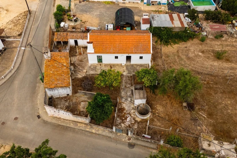 Moradia T3 para Venda em São Domingos e Vale de Água Foto 3