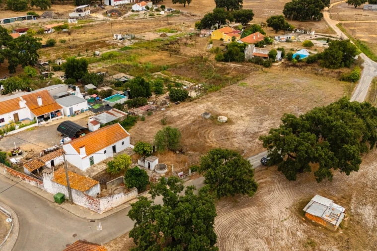 Moradia T3 para Venda em São Domingos e Vale de Água Foto 10
