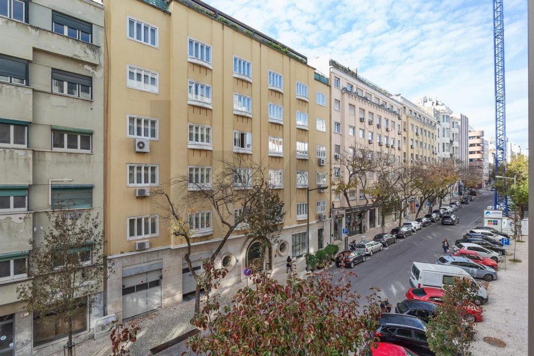 Apartamento T2 para Venda em Santo António Foto 40