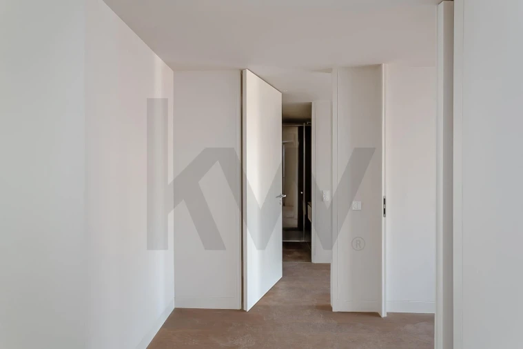 Apartamento T2 para Venda em Santo António Foto 29