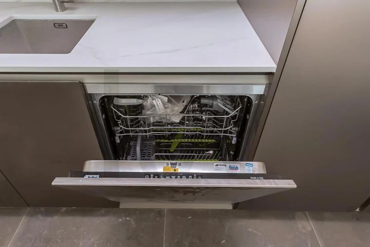 Apartamento T2 para Venda em Santo António Foto 21