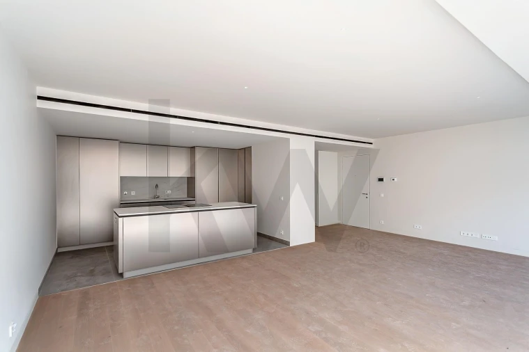 Apartamento T2 para Venda em Santo António Foto 13