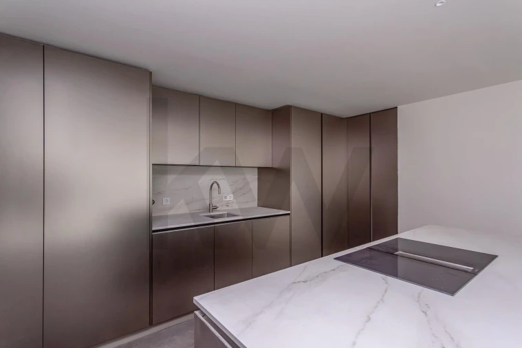 Apartamento T2 para Venda em Santo António Foto 14