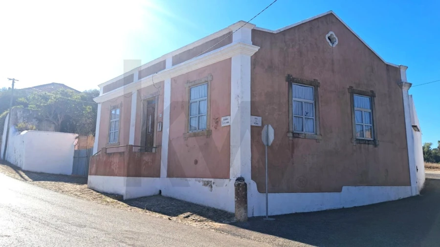 Moradia T2 para Venda em Carvoeira e Carmões Foto 3