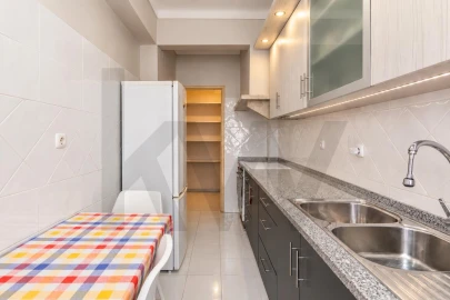 Apartamento T2 para Venda em Moscavide e Portela