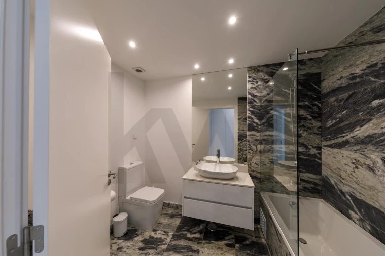 Apartamento T4 para Venda em Portimão Foto 22