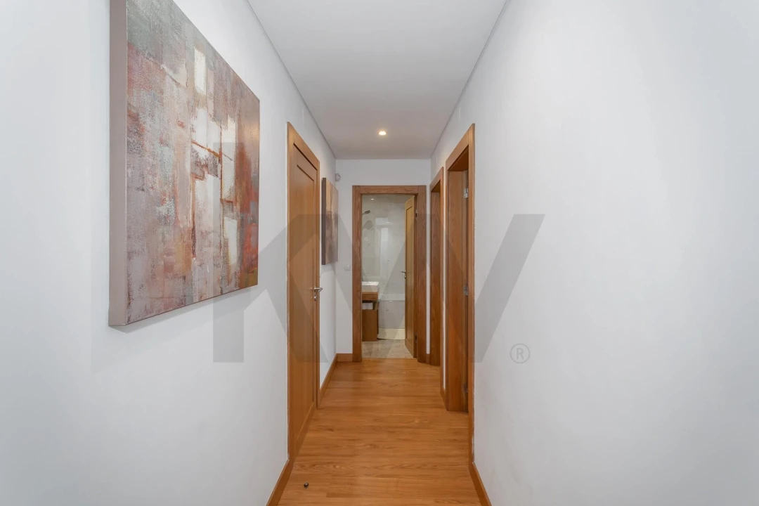 Apartamento T3 para Arrendamento em Oeiras e São Julião da Barra, Paço de Arcos e Caxias Foto 27