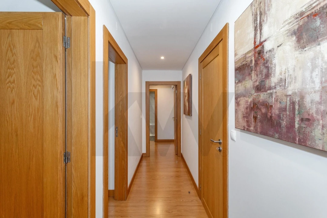 Apartamento T3 para Arrendamento em Oeiras e São Julião da Barra, Paço de Arcos e Caxias Foto 21