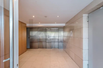 Apartamento T3 para Arrendamento em Oeiras e São Julião da Barra, Paço de Arcos e Caxias