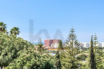 Apartamento T3 para Arrendamento em Oeiras e São Julião da Barra, Paço de Arcos e Caxias