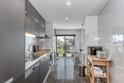Apartamento T3 para Arrendamento em Oeiras e São Julião da Barra, Paço de Arcos e Caxias