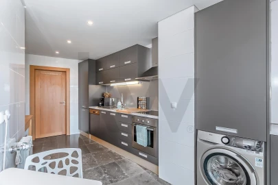 Apartamento T3 para Arrendamento em Oeiras e São Julião da Barra, Paço de Arcos e Caxias