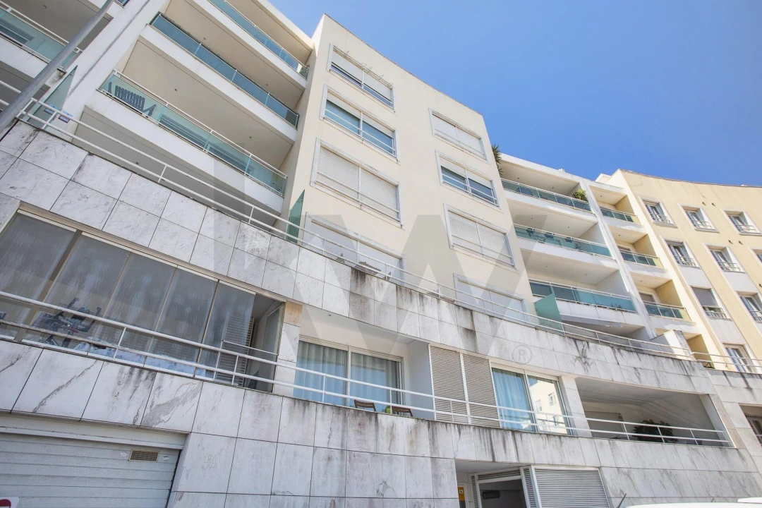 Apartamento T3 para Arrendamento em Oeiras e São Julião da Barra, Paço de Arcos e Caxias Foto 40